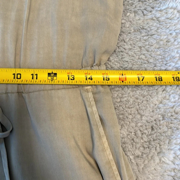 Bella Dahl Tarsha Cross Back Jumpsuit NWOT Small Olive Tie Waist Trim Detail - Picture 13 of 15